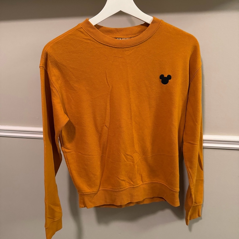 H&M Disney Crewneck Sweatshirt – XS – Mustard Orange